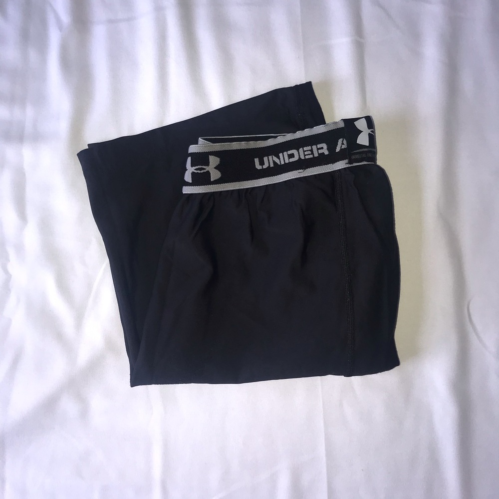 UA compression Shorts